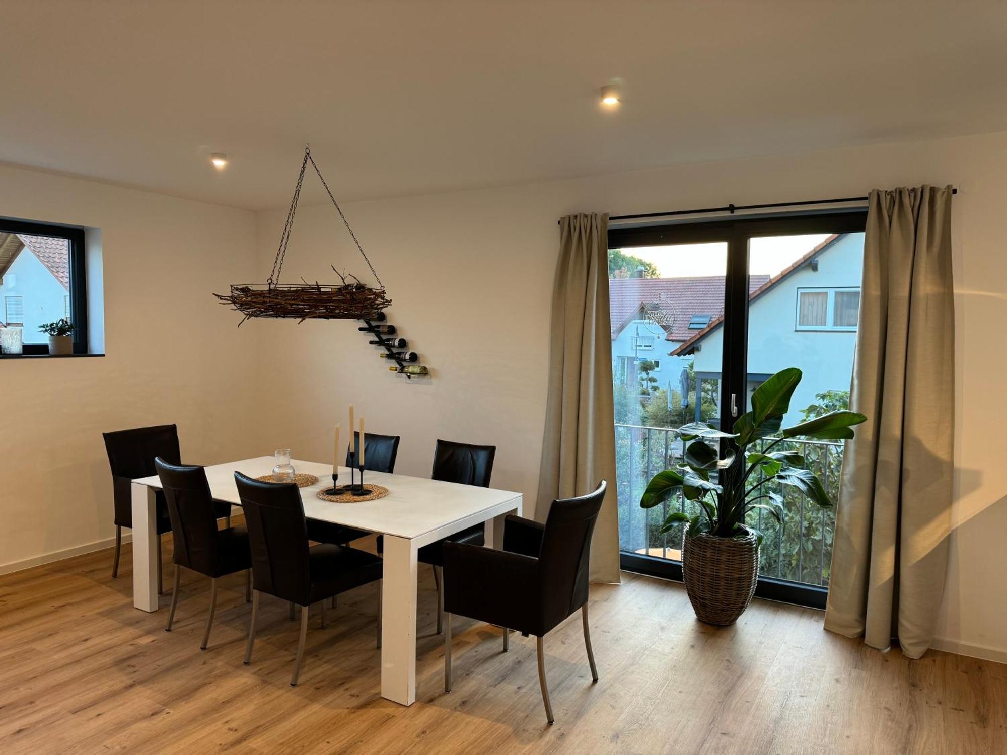 Moderne Ferienwohnung Mit Terrasse, Grill & Privatparkplatz Venningen المظهر الخارجي الصورة