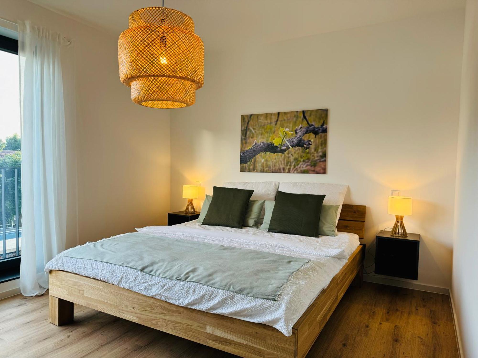 Moderne Ferienwohnung Mit Terrasse, Grill & Privatparkplatz Venningen المظهر الخارجي الصورة